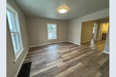 109 S Washington Street, Genoa, IL 60135 - Photo 13