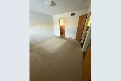 3820 Dobson Street, Skokie, IL 60076 - Photo 13