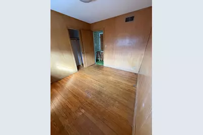 3820 Dobson Street, Skokie, IL 60076 - Photo 17