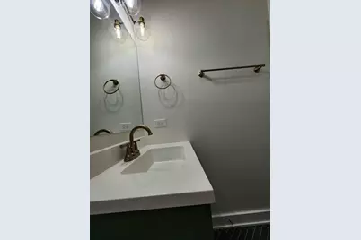 6321 S Eberhart Avenue #2, Chicago, IL 60637 - Photo 19