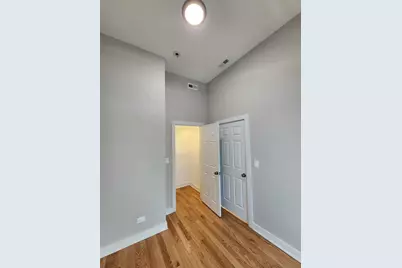 6321 S Eberhart Avenue #2, Chicago, IL 60637 - Photo 21