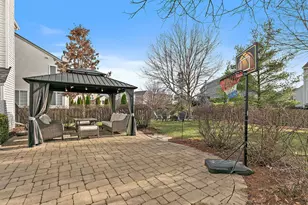 859 Dover St, Pingree Grove, IL 60140 - Photo 33