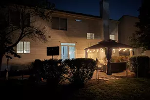 859 Dover St, Pingree Grove, IL 60140 - Photo 37