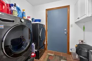 1707 N 2479th Rd, Ottawa, IL 61350 - Photo 9