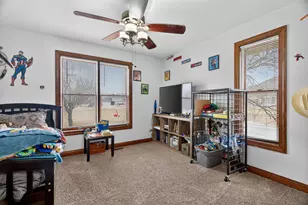 1707 N 2479th Rd, Ottawa, IL 61350 - Photo 13