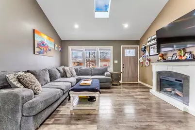 847 Foran Lane, Aurora, IL 60506 - Photo 5