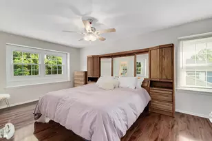 2043 Spring Green Dr, Wheaton, IL 60189 - Photo 17