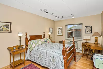 224 S Oak Park Avenue #4B, Oak Park, IL 60302 - Photo 9