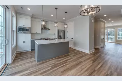 [Address not provided], Elmhurst, IL 60126 - Photo 7