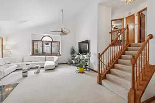 16113 Lake Villa Ave, Tinley Park, IL 60477 - Photo 5