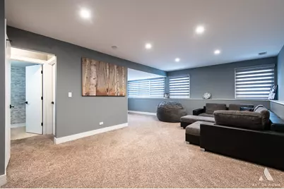 2800 Brisbane Drive, Lake in the Hills, IL 60156 - Photo 15