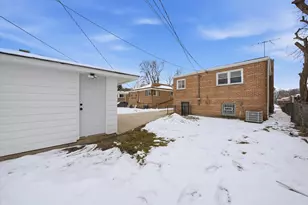 14223 University Ave, Dolton, IL 60419 - Photo 33