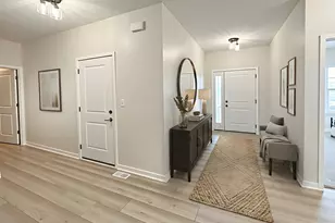 11690 Ryann Rd, Huntley, IL 60142 - Photo 3