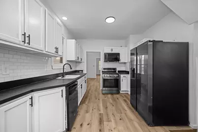 1916 31st Street A, Moline, IL 61265 - Photo 9
