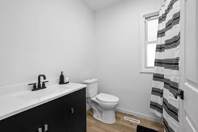 1916 31st Street A, Moline, IL 61265 - Photo 19