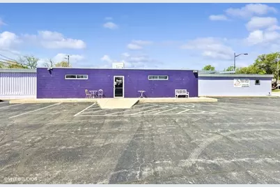 800 W Broadway Street, Bradley, IL 60915 - Photo 1