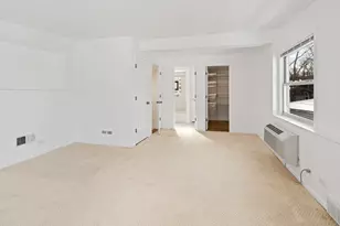 41 Hackberry Ln, Glenview, IL 60025 - Photo 19