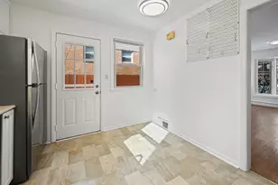 41 Hackberry Ln, Glenview, IL 60025 - Photo 5