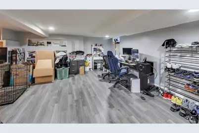 5935 W Henderson Street, Chicago, IL 60634 - Photo 17