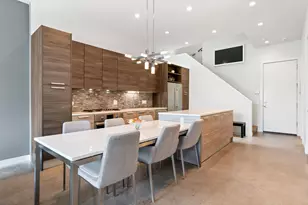 441 W Hobbie St, Chicago, IL 60610 - Photo 5