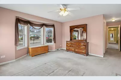 2611 Maywood Court, Grayslake, IL 60030 - Photo 15