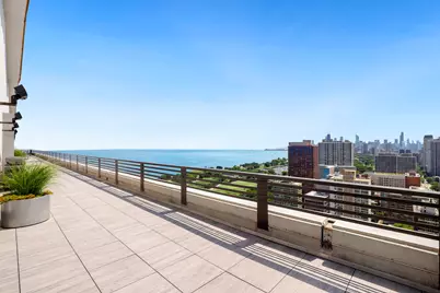 3150 N Lake Shore Drive #8E, Chicago, IL 60657 - Photo 19