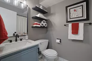 6111 W 64th Pl, Chicago, IL 60638 - Photo 13