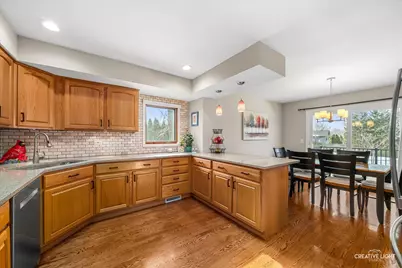 6828 Kincaid Court, Woodridge, IL 60517 - Photo 7