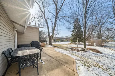 6828 Kincaid Court, Woodridge, IL 60517 - Photo 27