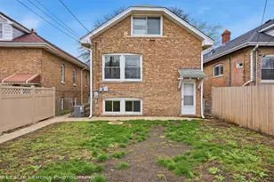 2423 Wesley Ave, Berwyn, IL 60402 - Photo 25