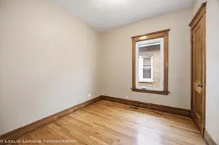 2423 Wesley Ave, Berwyn, IL 60402 - Photo 9