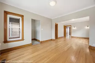 2423 Wesley Ave, Berwyn, IL 60402 - Photo 3