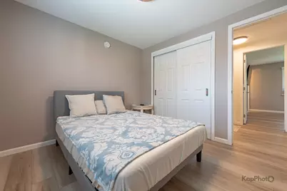 818 Brentwood Court, Schaumburg, IL 60193 - Photo 13