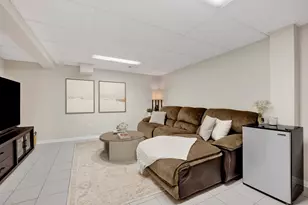 1678 Trowbridge Ct, Wheaton, IL 60189 - Photo 21