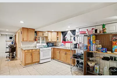 9047 S Laflin Street, Chicago, IL 60620 - Photo 5