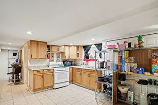 9047 S Laflin St, Chicago, IL 60620 - Photo 5