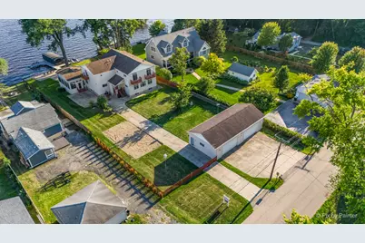 27771 W Lake Shore Drive, Spring Grove, IL 60081 - Photo 3