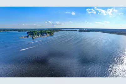 27771 W Lake Shore Drive, Spring Grove, IL 60081 - Photo 23