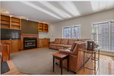 [Address not provided], Champaign, IL 61821 - Photo 19