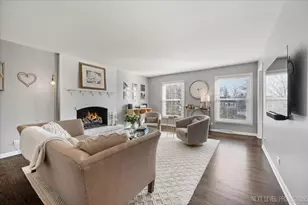 3651 Red Bud Ct, Downers Grove, IL 60515 - Photo 11