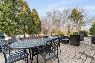 3651 Red Bud Ct, Downers Grove, IL 60515 - Photo 25