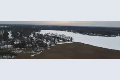 605 Rollins Road, Ingleside, IL 60041 - Photo 9