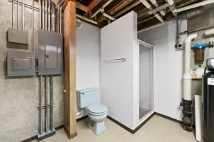 844 S 7th St, Dekalb, IL 60115 - Photo 19