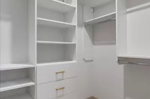 2450 N Clybourn Ave, Chicago, IL 60614 - Photo 15