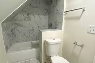 3505 W Montrose Ave, Chicago, IL 60618 - Photo 13