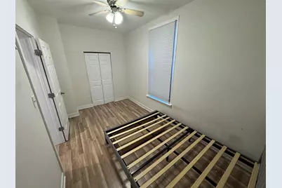 3505 W Montrose Avenue, Chicago, IL 60618 - Photo 7