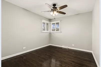 18103 Cherrywood Lane, Homewood, IL 60430 - Photo 9