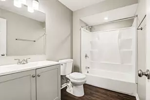 18103 Cherrywood Ln, Homewood, IL 60430 - Photo 15