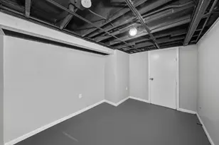 2131 170th St, Hazel Crest, IL 60429 - Photo 27