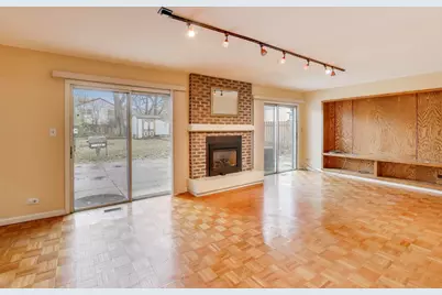 11 W Emerson Street, Arlington Heights, IL 60005 - Photo 13